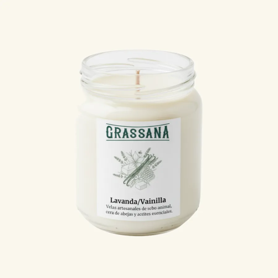 Vela Aromática de sebo animal/cera de abejas y aceites esenciales.